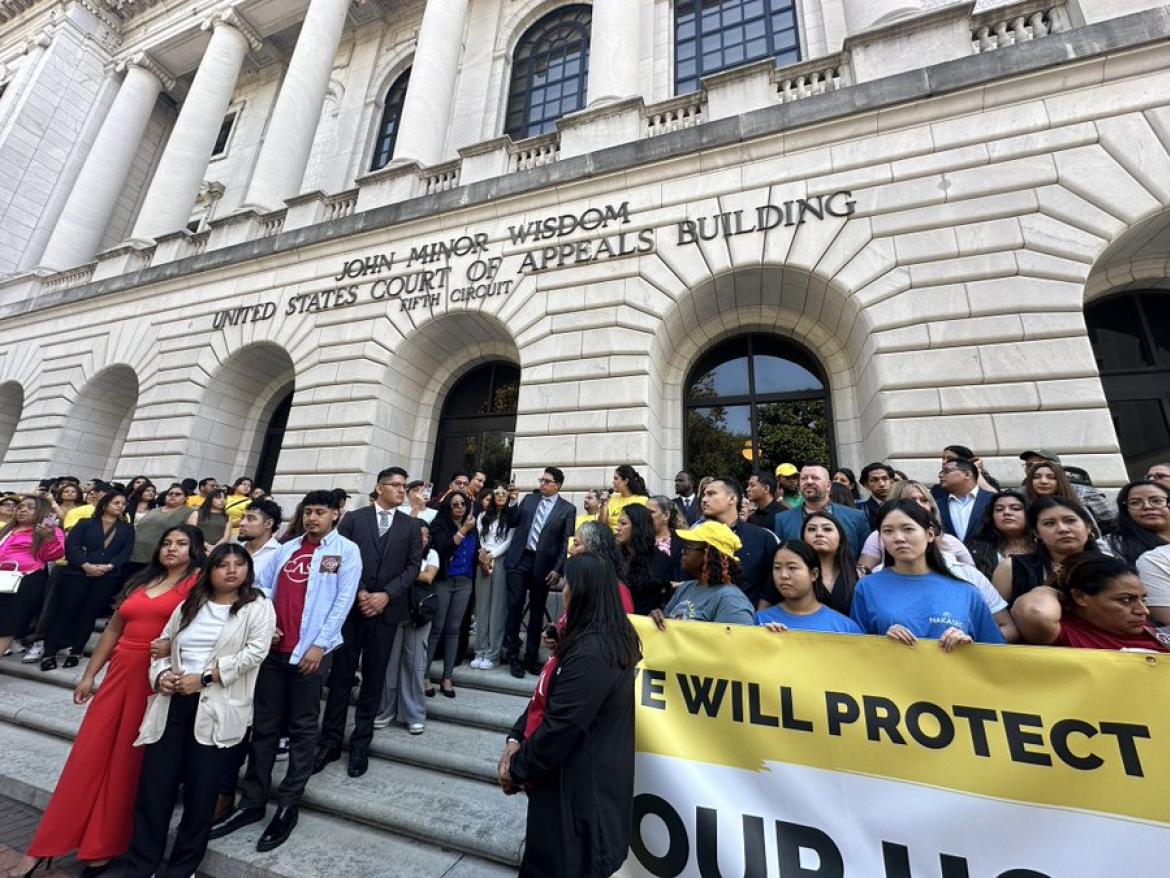 Protestors outside Fifth Circuit DACA hearing, Oct 10, 2024